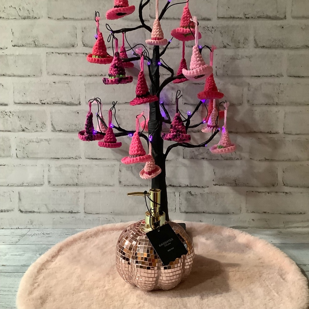KASSADECOR Disco Pumpkin Pink Soap Dispenser